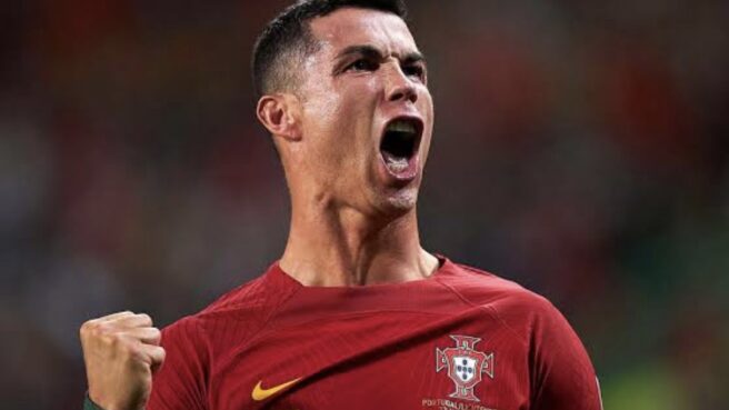 Kualifikasi Euro 2024, Cristian Ronaldo cetak gol ke gawang Islandia,